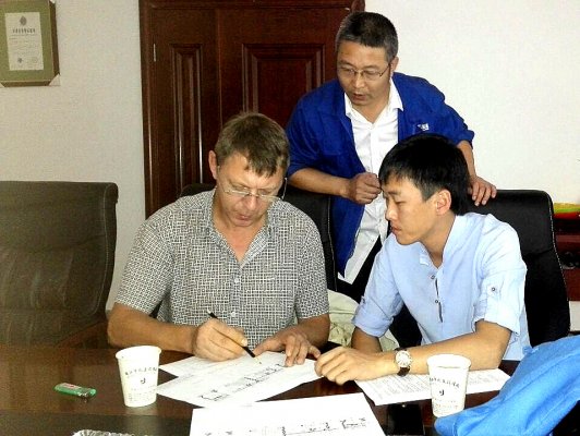 靖起喜迎俄罗斯客户来访 靖起喜迎俄罗斯客户来访