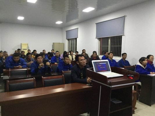 靖起-一流的企业,一流的员工  靖起-一流的企业,一流的员工