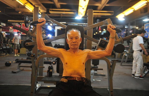 94岁健身爷爷爆红!他还在运动,你有什么理由偷懒 94岁健身爷爷爆红!他还在运动,你有什么理由偷懒