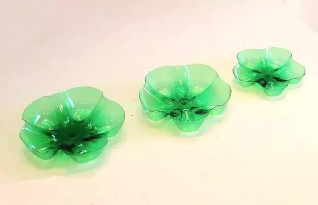 自制便携收纳盒,你家闲置的饮料瓶还能做这些?! 自制便携收纳盒,你家闲置的饮料瓶还能做这些?!