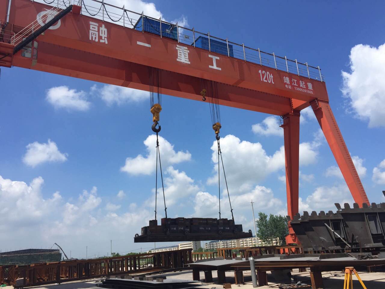 龙门吊配电磁吸盘的主梁可以随便使用吗? 龙门吊配电磁吸盘的主梁可以随便使用吗?