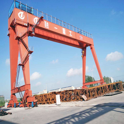 桥梁建筑用门式ag九游会j9集团机的安全操作