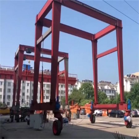 港口用轮胎式集装箱龙门吊的结构组成 港口用轮胎式集装箱龙门吊的结构组成