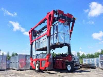 选用集装箱跨运车,优势有哪些? 选用集装箱跨运车,优势有哪些?