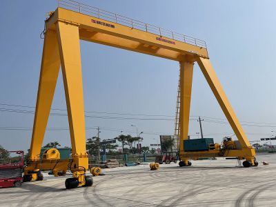 液压龙门吊适用于多行业的应用 液压龙门吊适用于多行业的应用